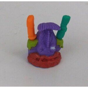 Trash Pack Ultimate Fighting Trashies Purple Fish 1" Rubber Collectible Figure